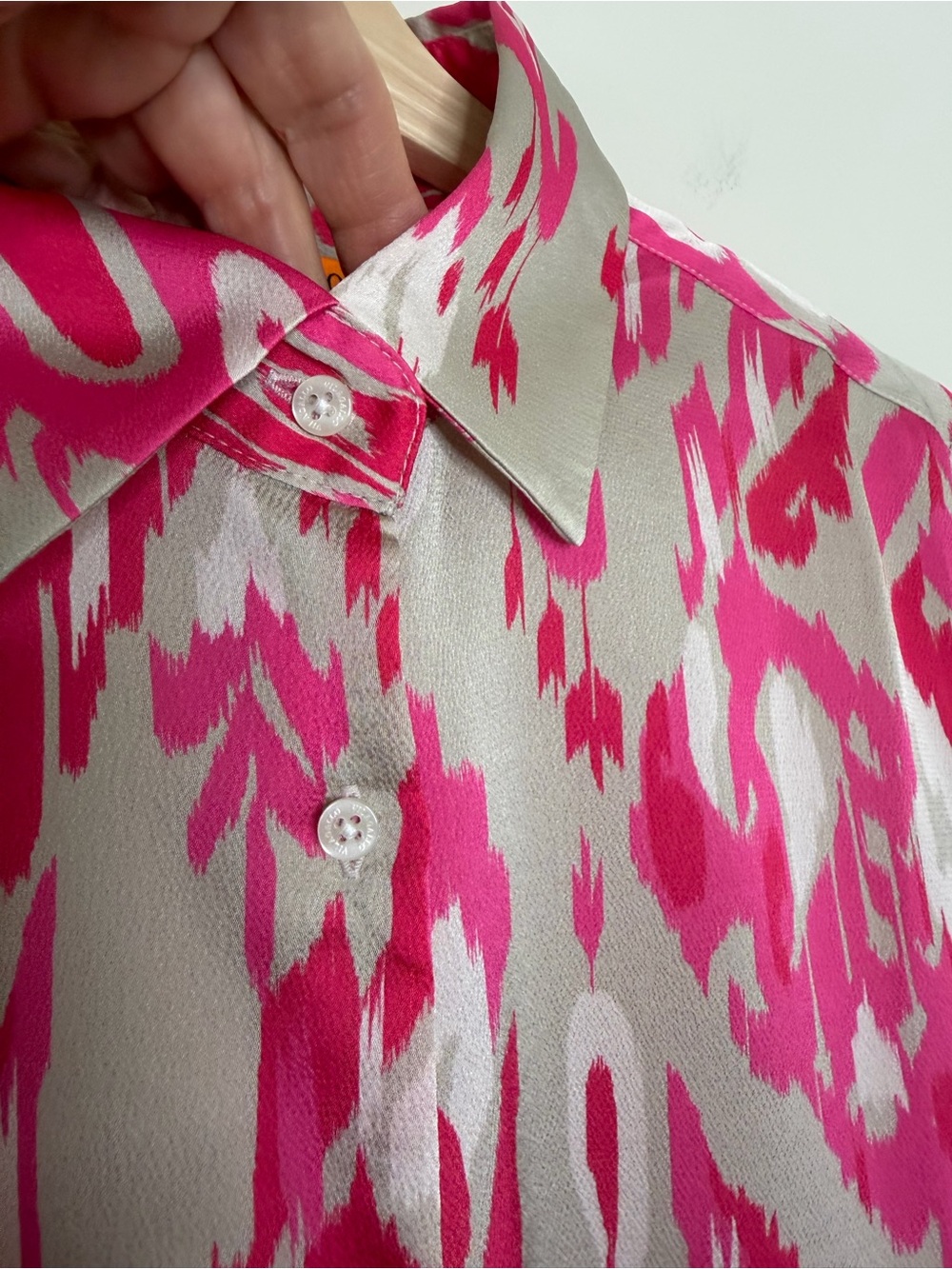 Vilagallo Rosa Fresa Ikat Print Tunic Button Down Shirt Pink Tan Size Large - Picture 5 of 11